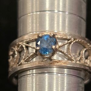 Blue Topaz And Sterling Silver Filigree Ring Size 6.75